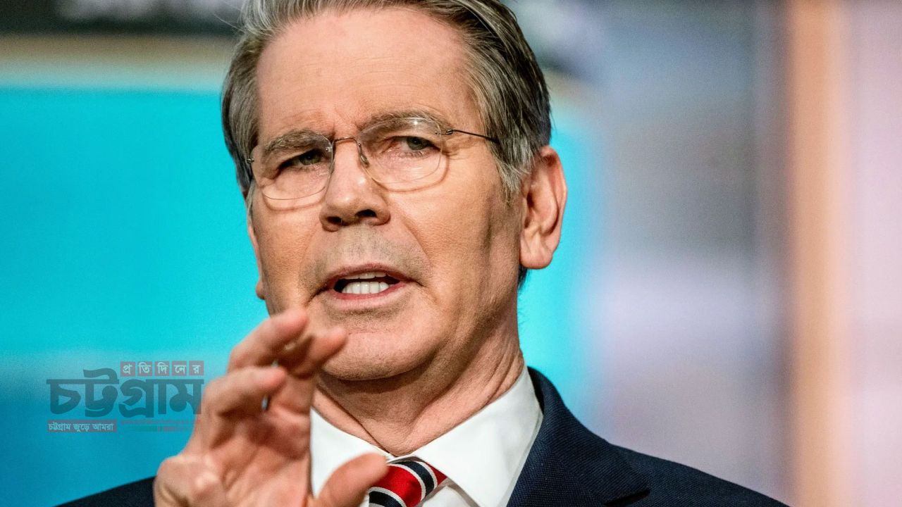 যুক্তরাষ্ট্রের অর্থমন্ত্রী স্কট বেসেন্ট'র হুঁশিয়ারি আজ রাতে ইরানে 