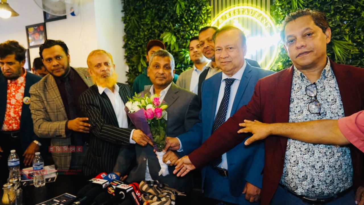 লন্ডনে গ্রেটার চট্টগ্রাম অ্যাসোসিয়েশনের সঙ্গে এমপি সরোয়ার আলমগীরের মতবিনিময়